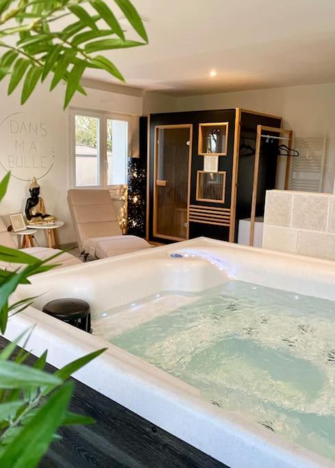 Dans Ma Bulle… Univers Spa Germigny-des-Prés Eksteriør bilde